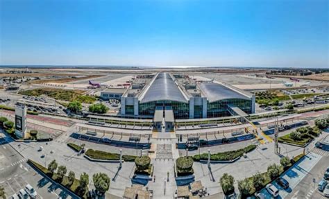 hermes airport paphos arrivals.